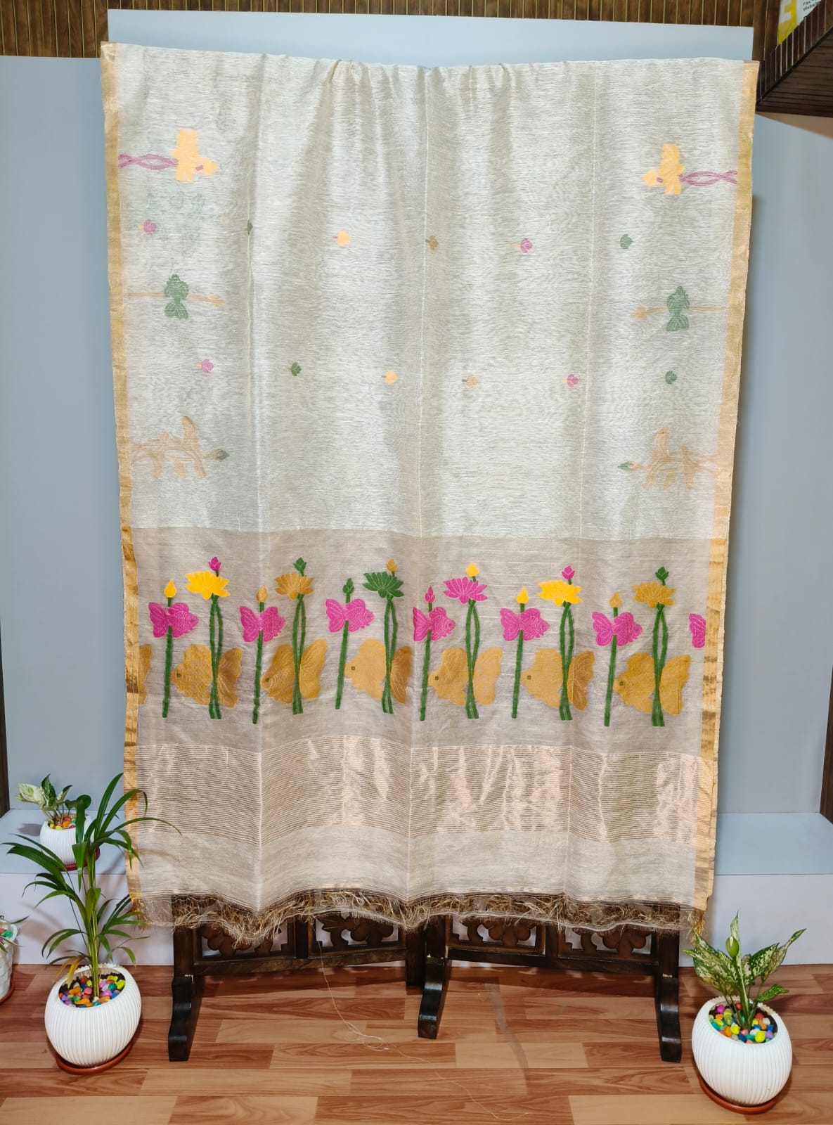 Silk Linen Fish Motif Jamdani Saree
