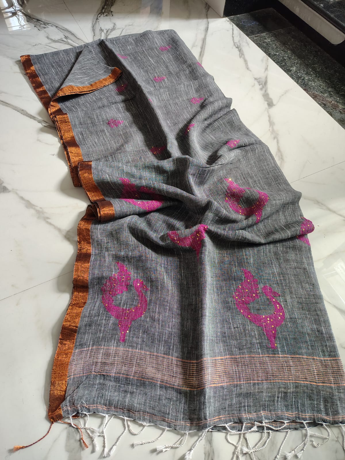 Linen Peacock Jamdani