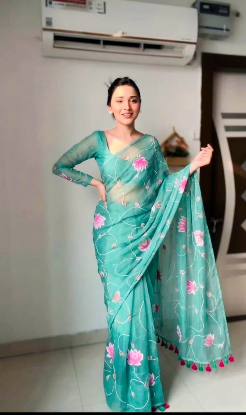 Hand Painted Mul Cotton Lotus Saree