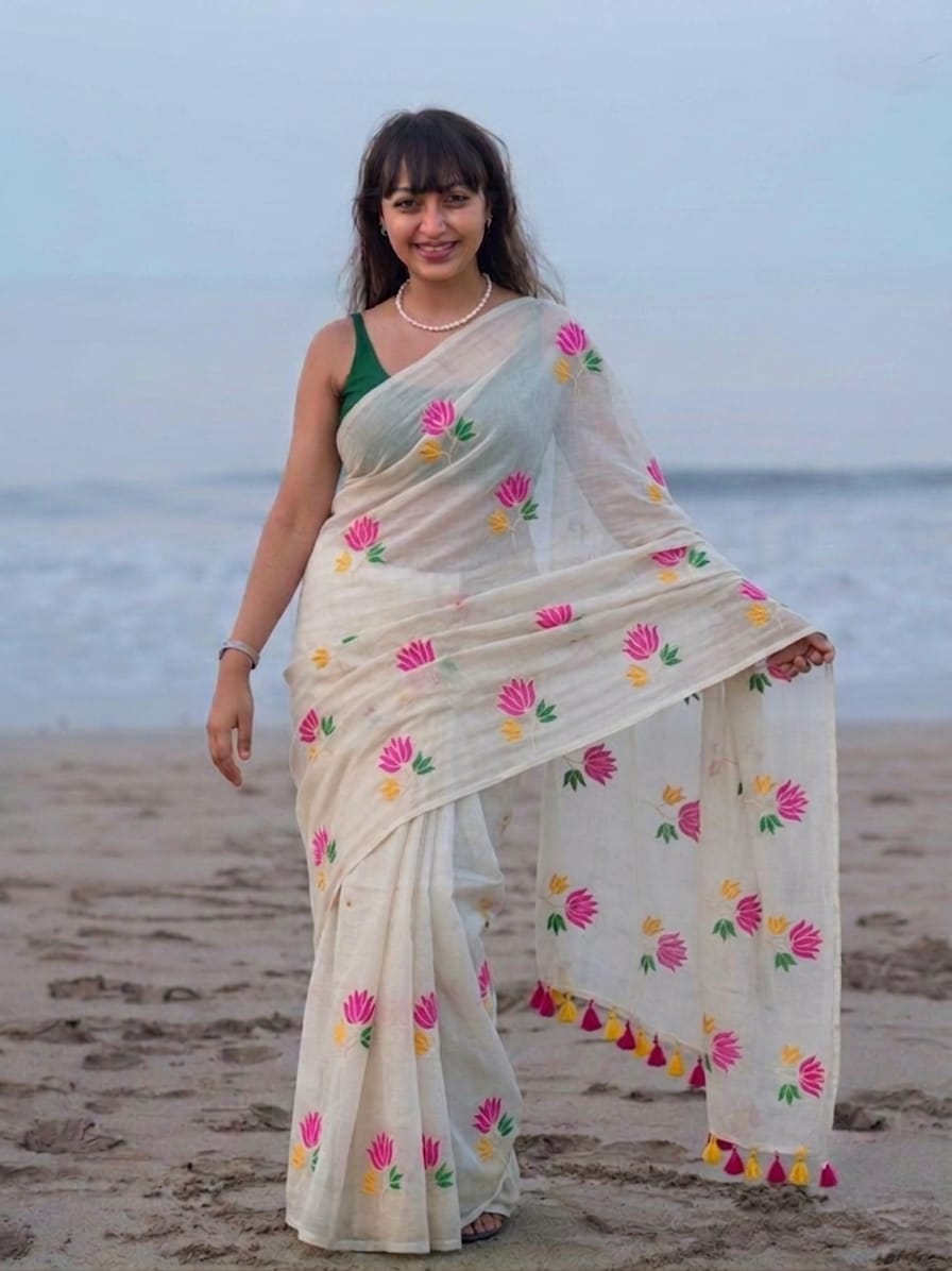 Mul Cotton Lotus Embroidery Saree